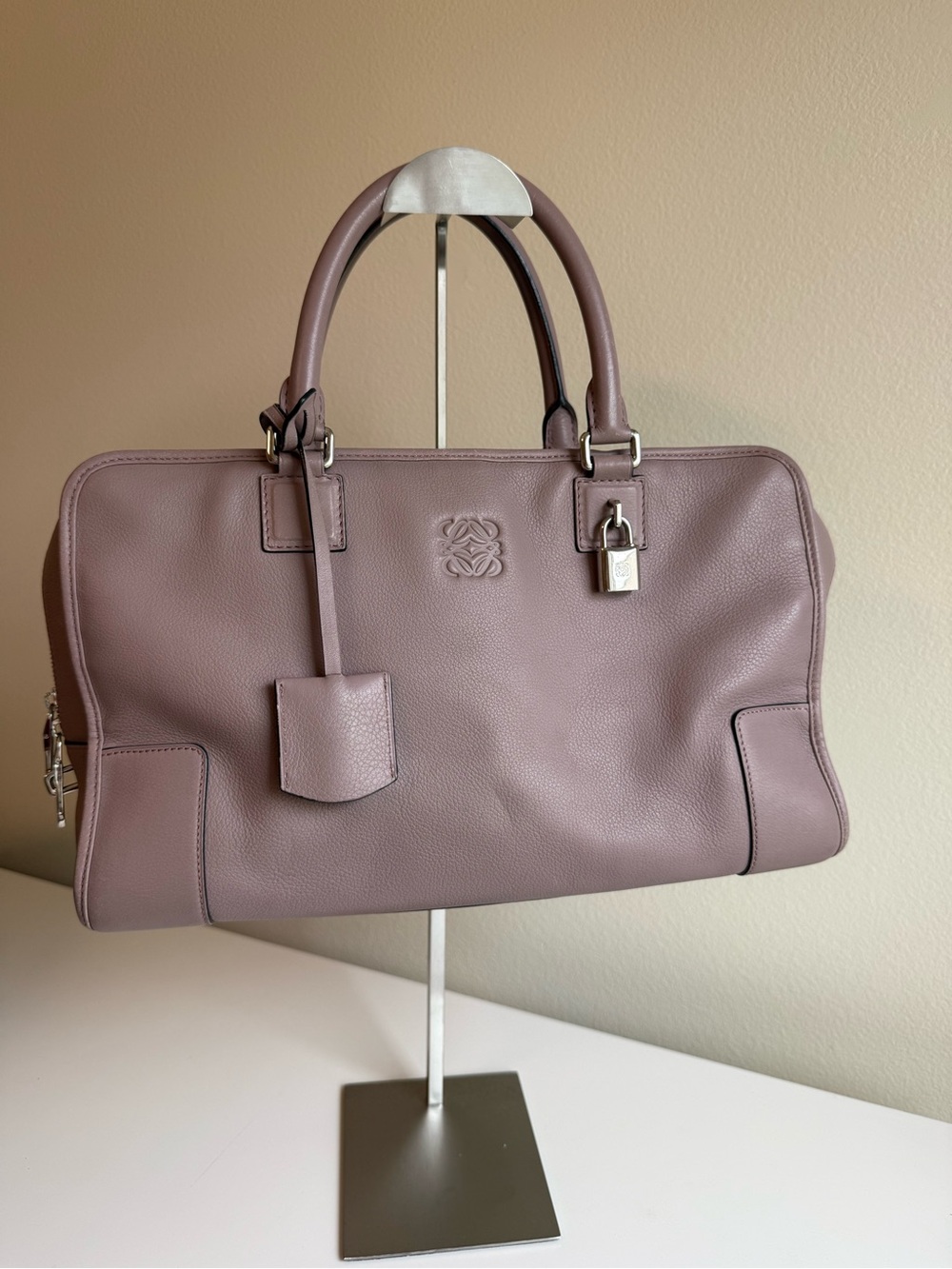 Loewe Amazona 35 Leather Double-Handle Satchel in Mauve